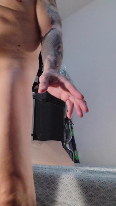 ช่วยตัวเองในที่สาธารณะที่บ้าน