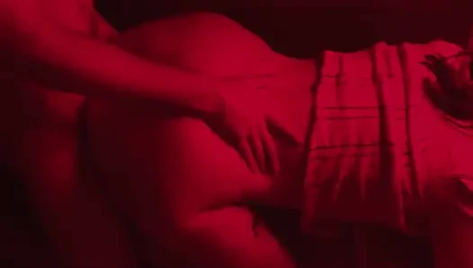 Sudut Tinggi Kamar Merah