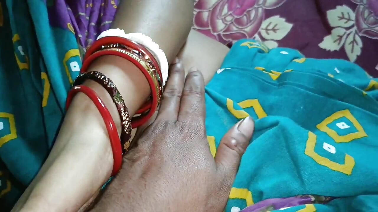 Indian new Desi bhabhi ka jabarjast fuking xxx Desi bhabhi ka night jabarjast chudayi