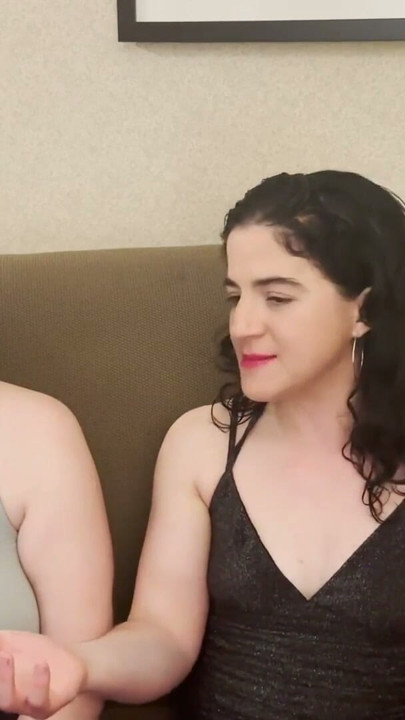 A Slut's Guide To Happiness Podcast - Episode 30:  Exploring Sex Clubs - with Foxie Roxy | Clip 1