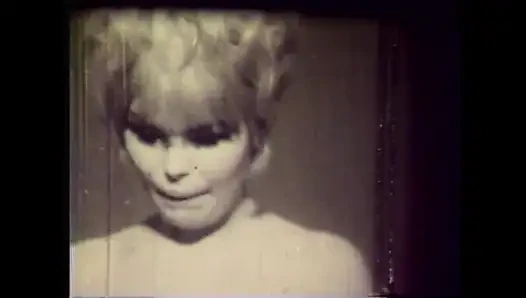 Horny Vintage Lesbians with Lipstick Lick Each Other's Hairy Pussies