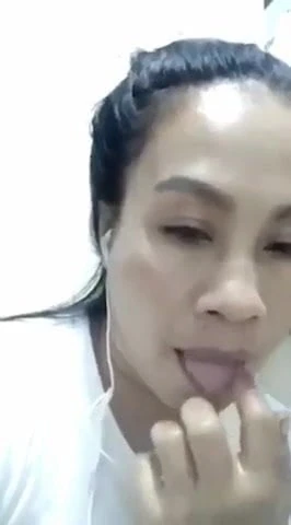 Meow duangporn 11