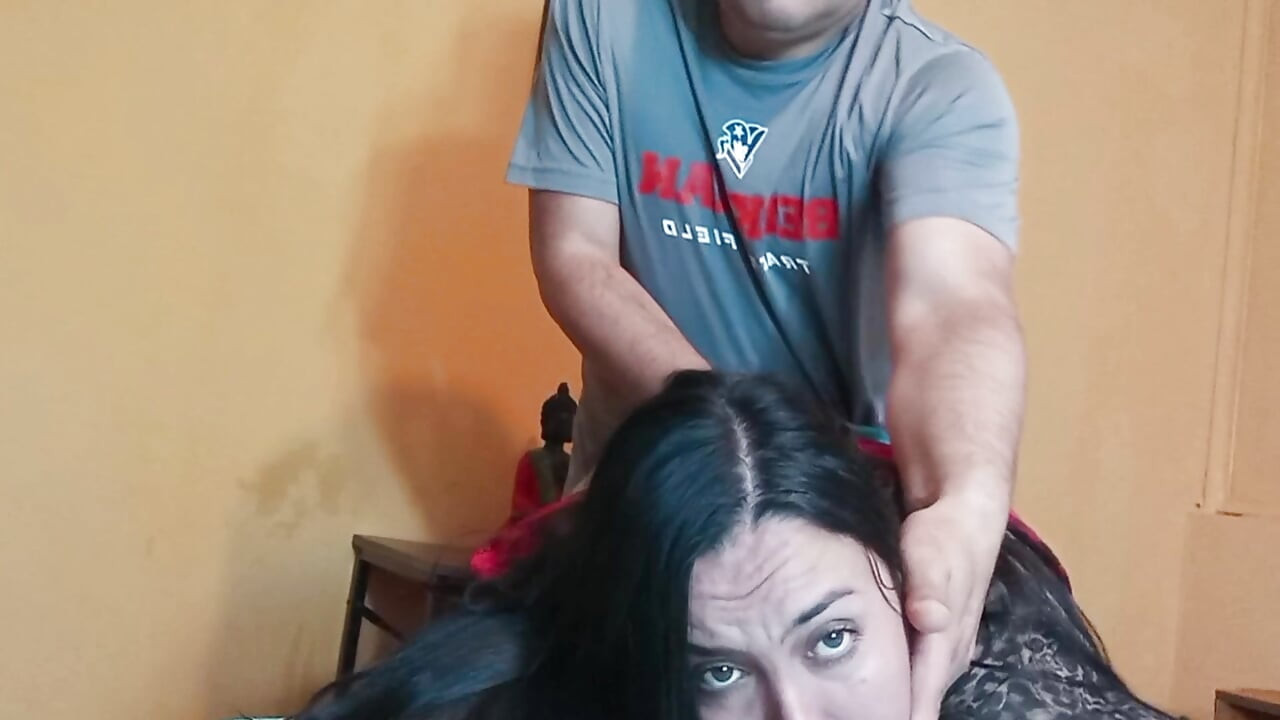 I surprised my Indian stepmother while she was doing housework and I fucked her.