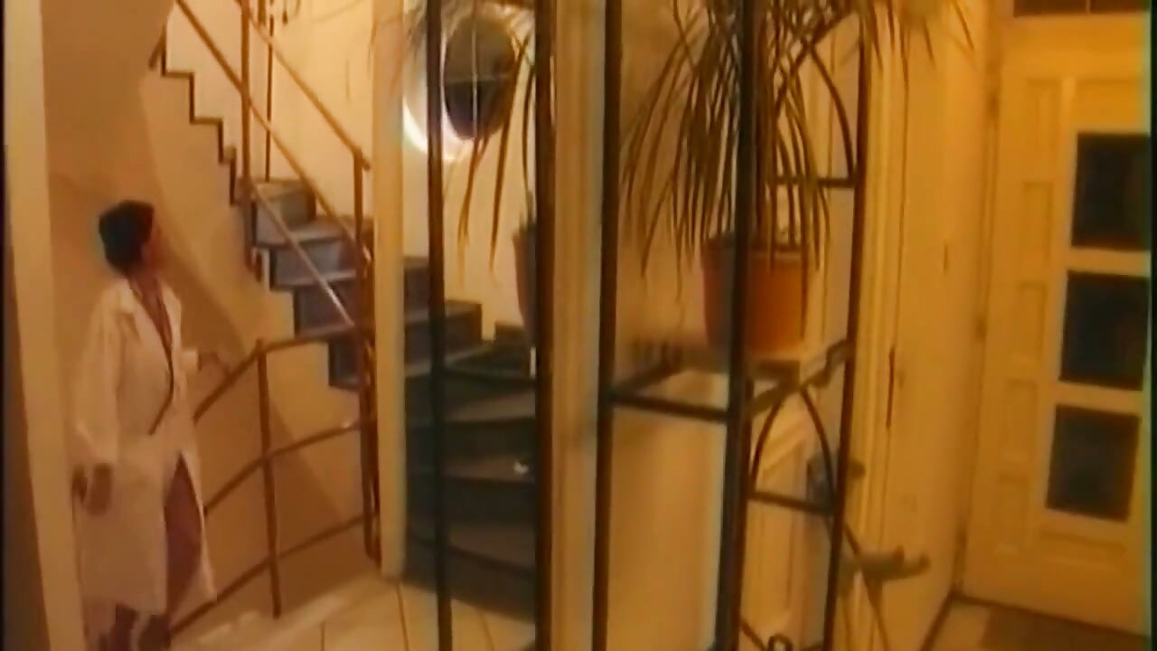 Mature Brunette MILF Gets Pounded in Stockings
