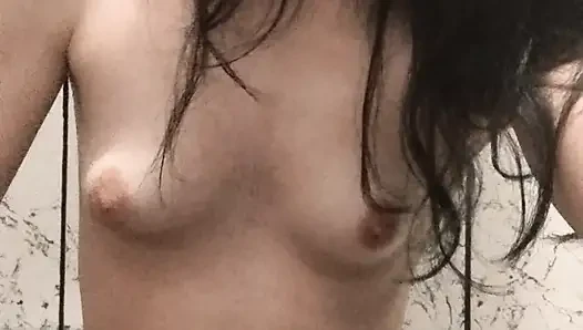 Gadis berbulu masturbasi