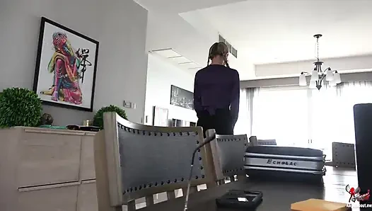 Backstage from filming including spontaneous clip