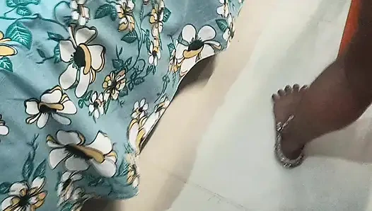 Indian Desi Bhabhi Hindi Sex Tube BBC Black Dick Fucking Fucking Husband Friend