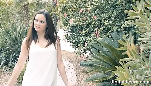 Kamu boleh liat, tapi kamu nggak bisa menyentuhnya! Glam Ponstar Jenna J Ross di DigitalDesire