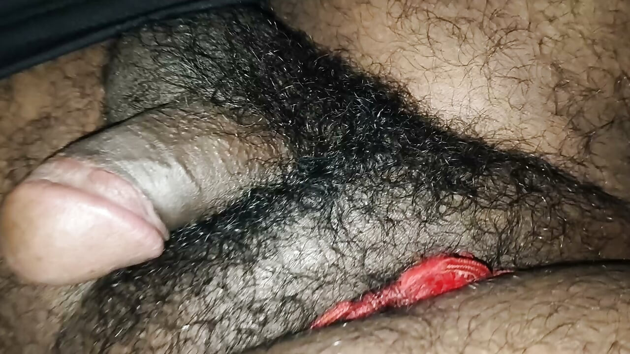 tamil fiú reggeli ágyban
