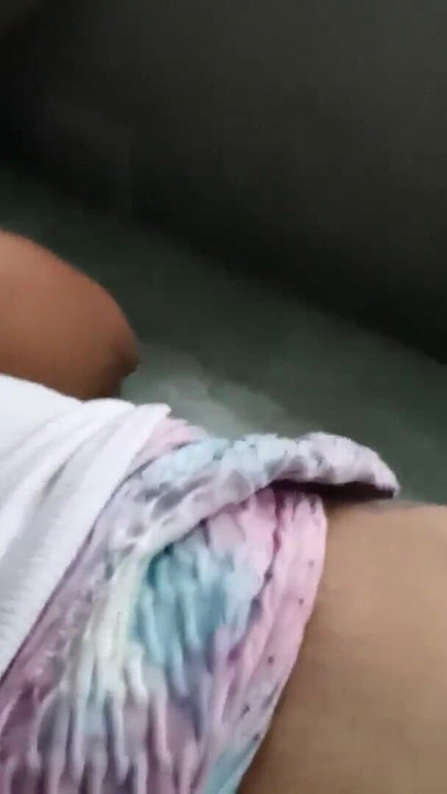 רגע בלתי נשכח מתוך "וידאו ביתי אמיתי חובבני שחור #3"