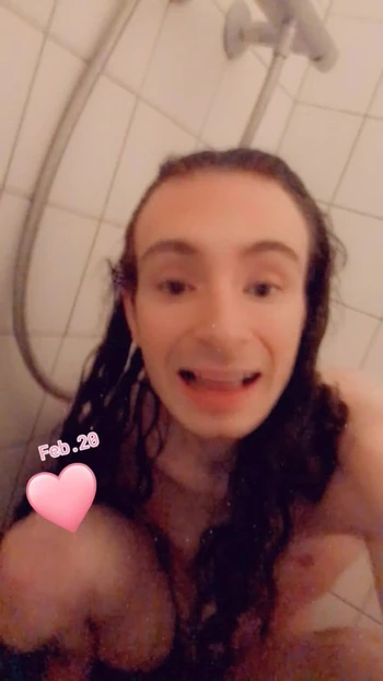 a dirty bitch plays in the shower