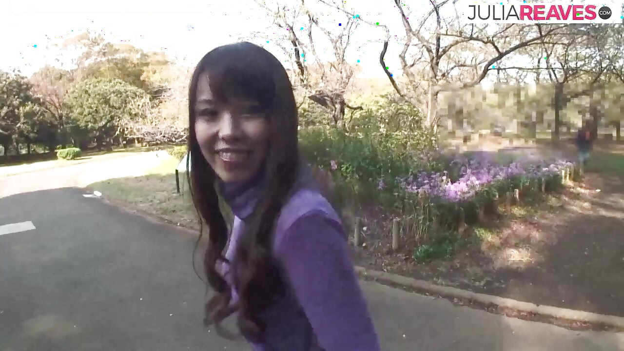 Memek sempit gadis dengan memek berbulu ini dientot habis-habisan sama kontol besar selesai nyepong kontol