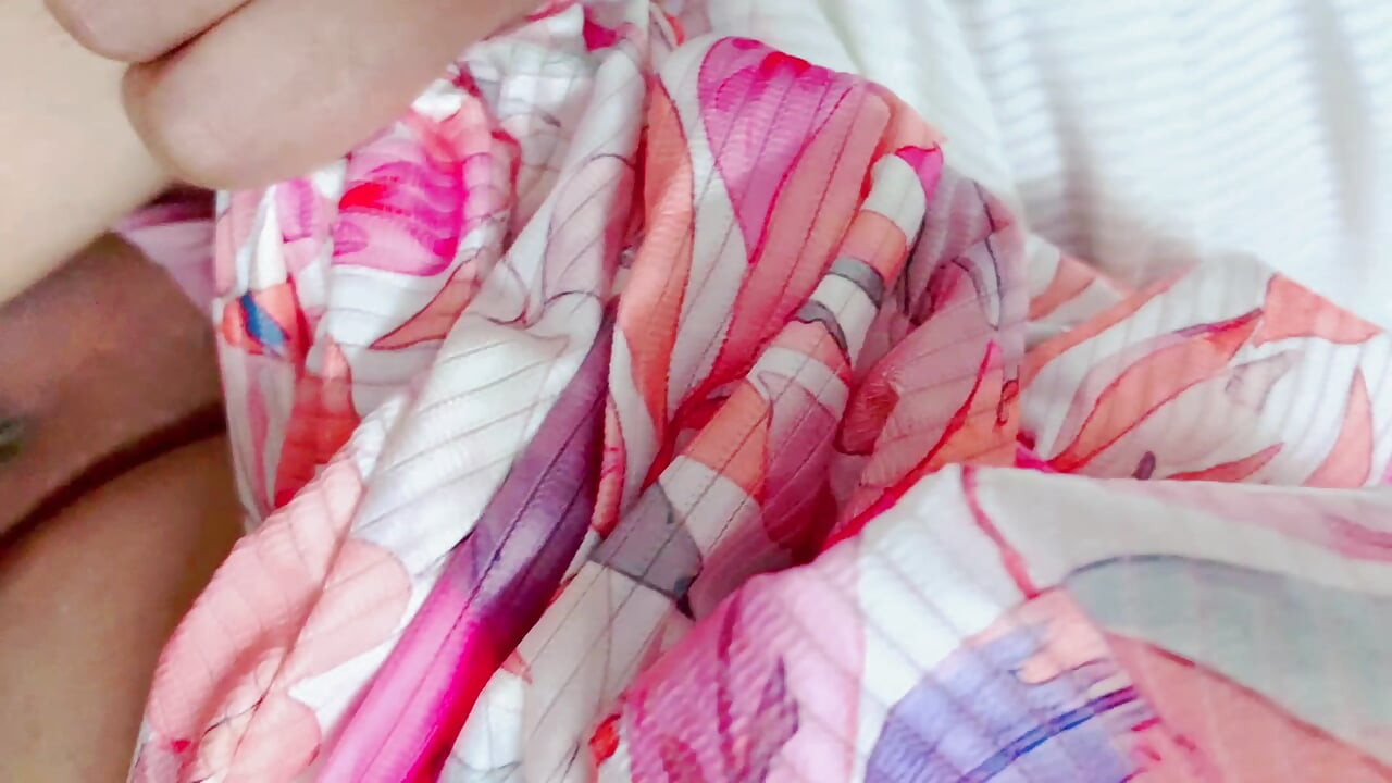 Viral Punjabi sexy Kamwali nu chodeya Jado gharwali bahar gye se