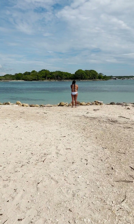 Risky Blowjob on the Beach - We Got Caught!!