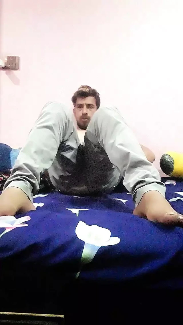 indian boy masturbating