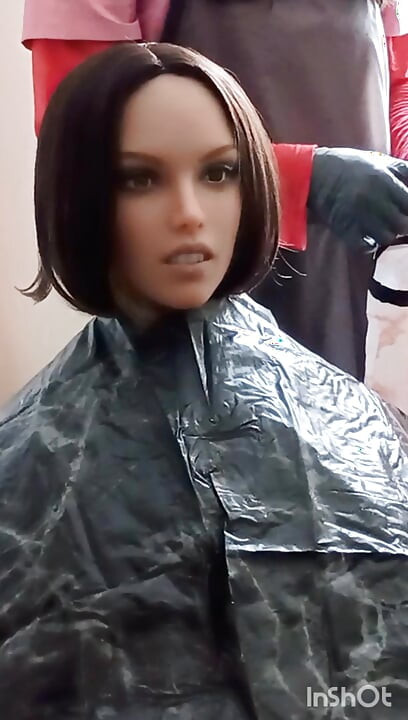 Lauren's shampoo cape fetish adventure, she wears them all