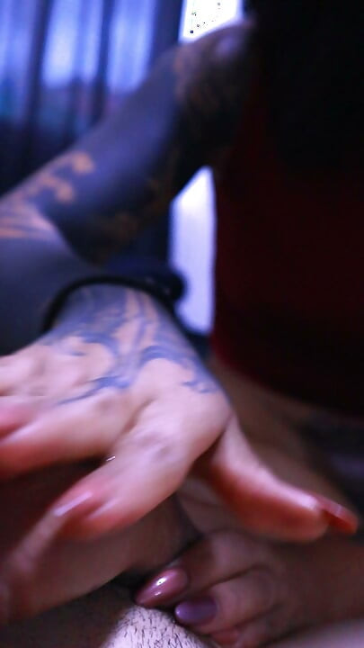 Tender blowjob of a sesy schoolgirl tattooed with split tongue