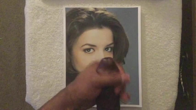 Masiela Lusha tribute
