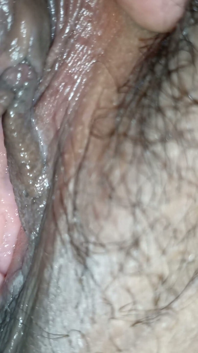 I grab and open the vagina of a slutty milf | Clip 1