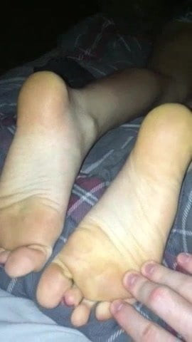 Kaki yang indah 78434920432