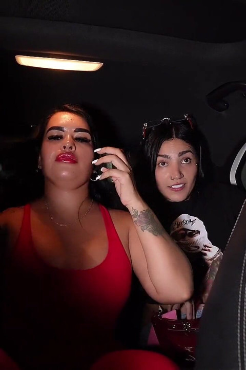I Ordered an Uber Together with My Friends and We Pa1d Her with Boobs and Sex Samples