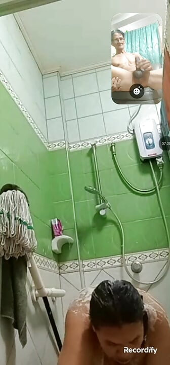 Schönes gesicht meiner ehefrau, arsch und dicke titten