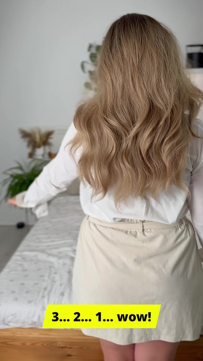 Beim anruf schüttelt die ehefrau ihre großen brüste.