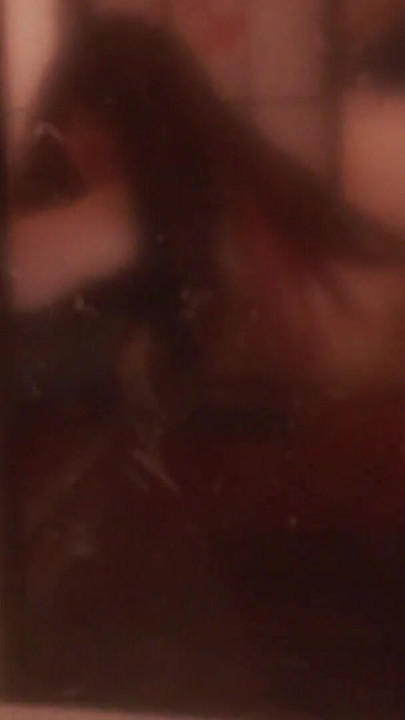 Kovboy kız büyük dölleme olana kadar biniyor - içine boşaldıkları zaman zonklamalarına bayılıyorum | Klip 1