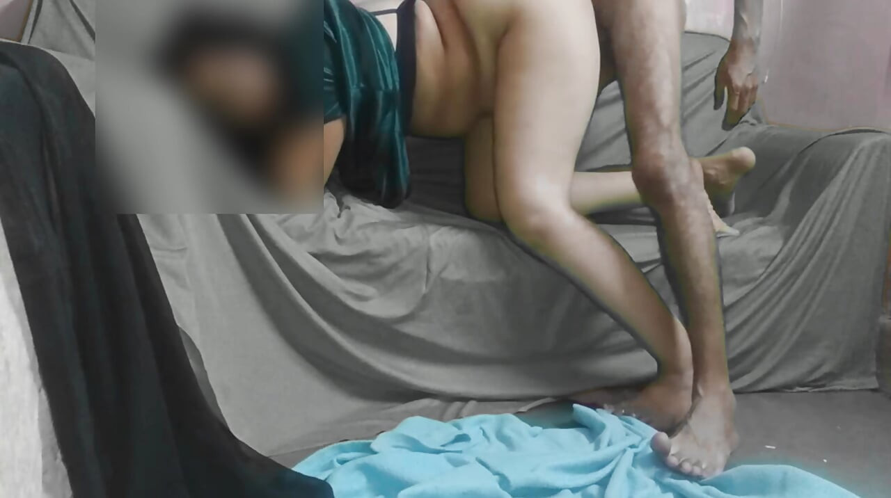 印度德西农村紧致阴户穆斯林女孩Xxx，x视频德西女孩紧阴道户外彩信 Xnxx 视频 Xxx