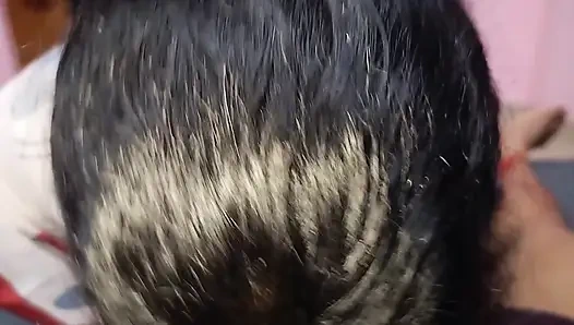 Schwiegermutter wird alles tun, um ihre stieftochter-ehe zu retten