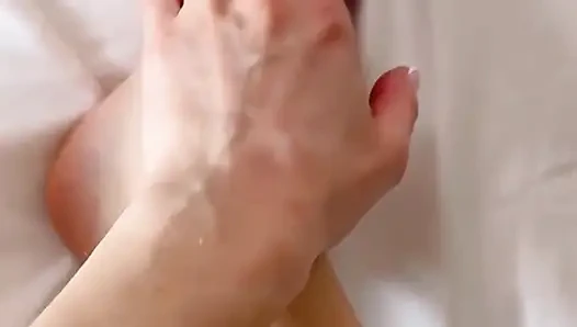 Memek becek pagi-pagi dan pink yang lagi sange berat - pov