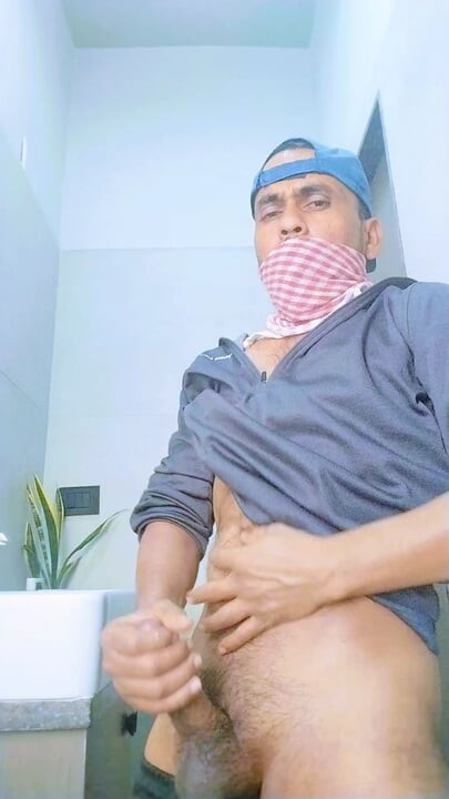 Washroom play with my coc