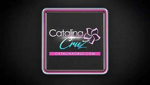 Licensed to blow - pantat bahenol kelsi monroe dientot habis-habisan