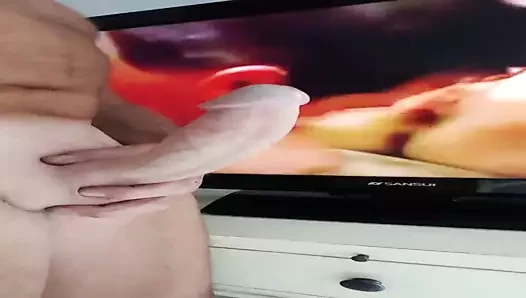 Куколд поглаживает