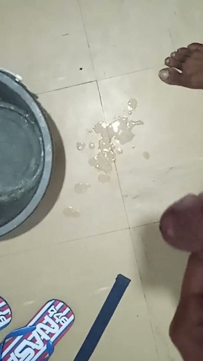 Jim is going to masturbate for 25 days to celebrate his birthday and to please you too! Day 1 | Clip 1