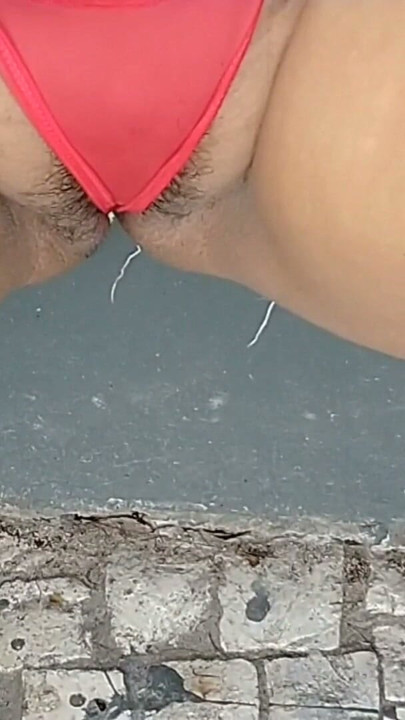 cuckold's wife in the square. | Clip 2