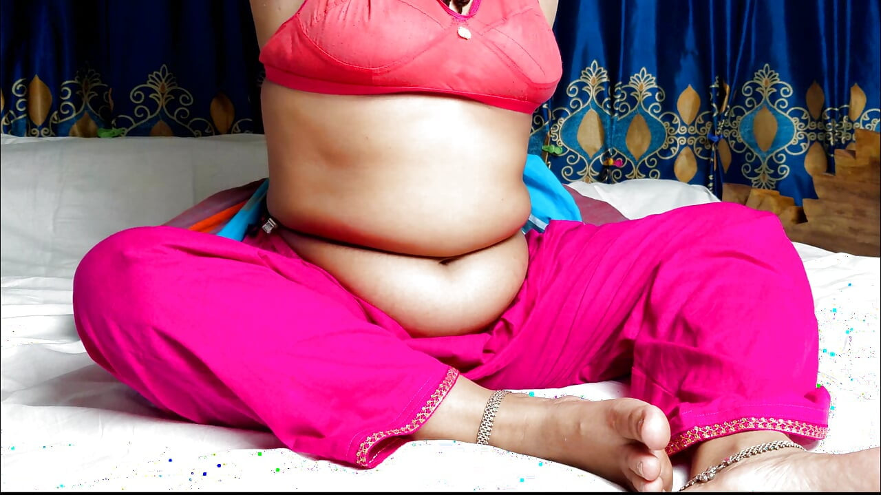 Super süßer bengalischer bhabhi hardcore-sex - heiße bowdi muschi &arsch hart geritten, genießen voll