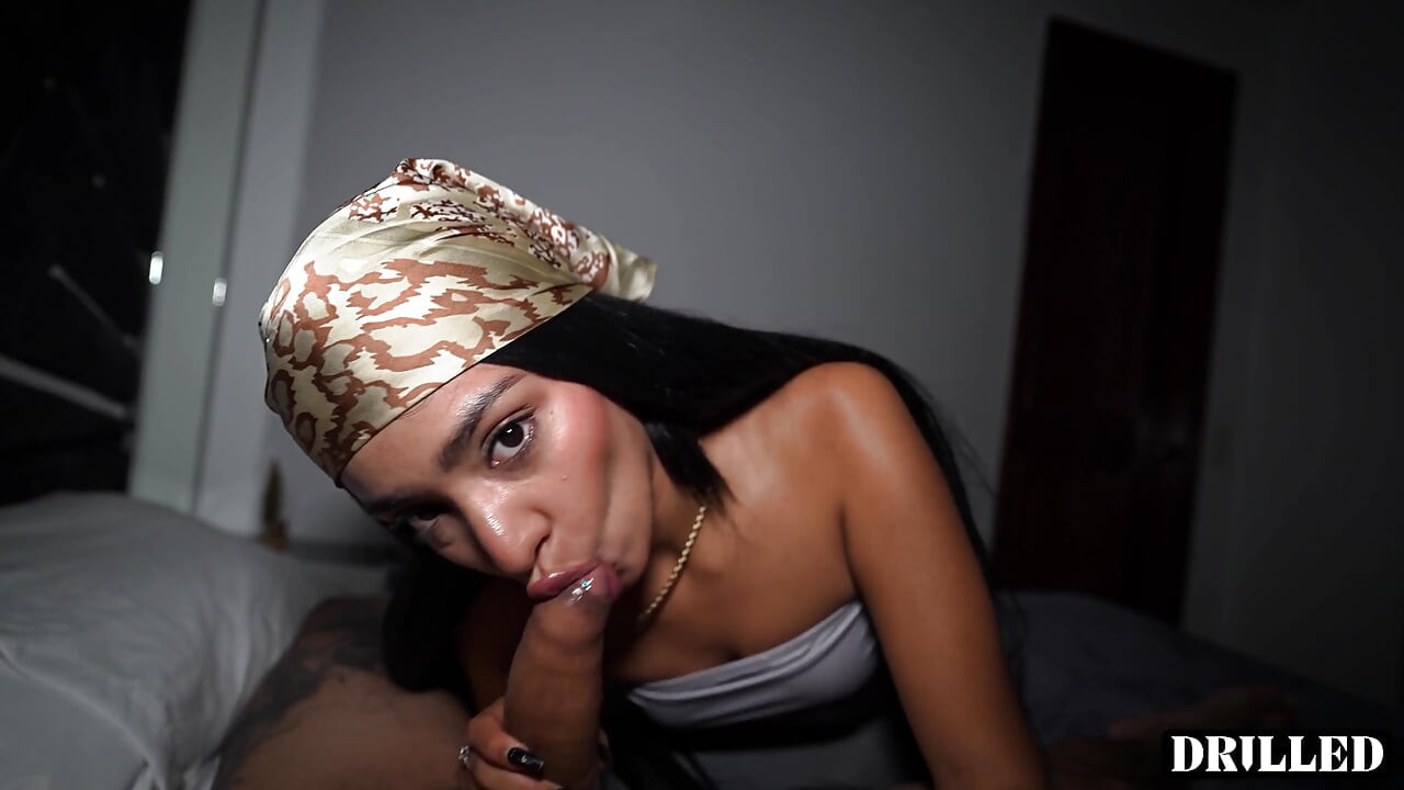 She Is a Switcher - Fucking Her Stepbro