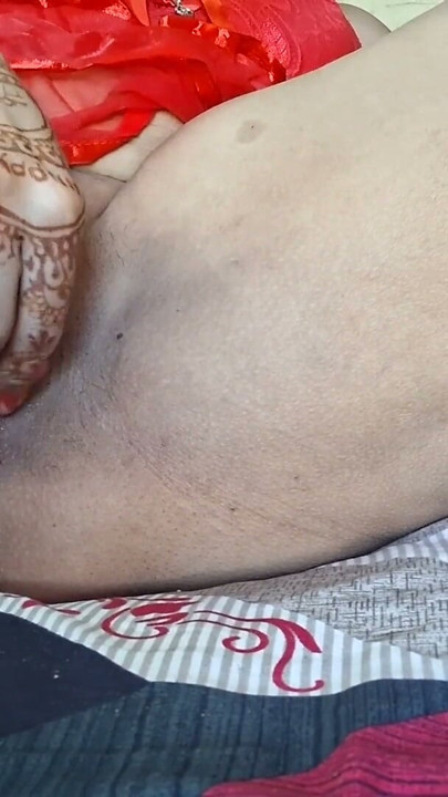 Indian Desi Mon Bhabhi Na Bur Ki Massage Se Bhabhi Ka Bur Ki Bahut Sundar Hai | ক্লিপ ২