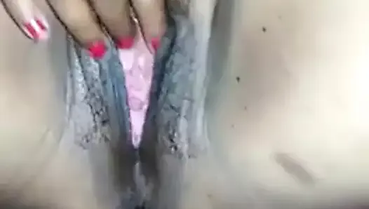 Desi Mature Aunty Fingering Hairy Pussy