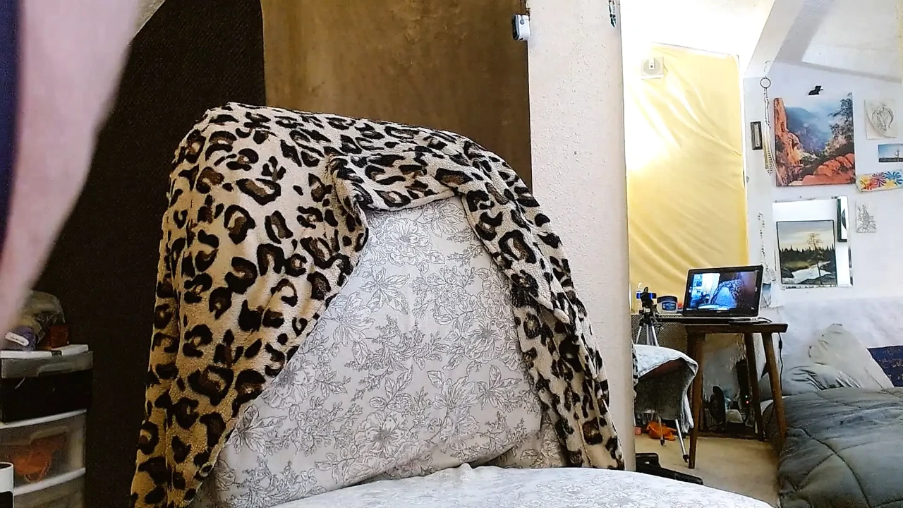 1360 Gilf DawnSkye1962 gives Juan a cock rating and Jerk off instructions