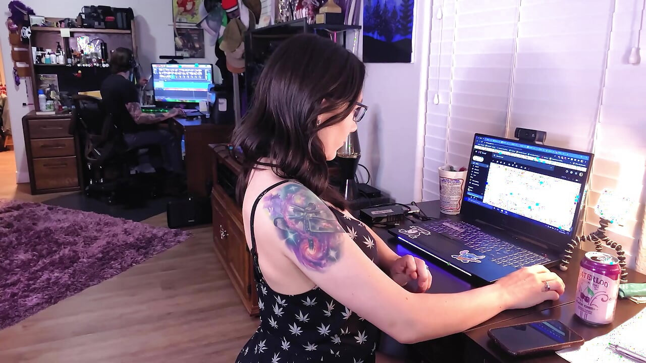 Between the Sheets avec Alison Rey : Sinn Sage et Drake Manowar - dans les coulisses