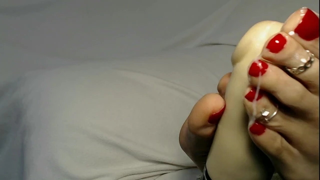 Kathy's Sheer Latex toes