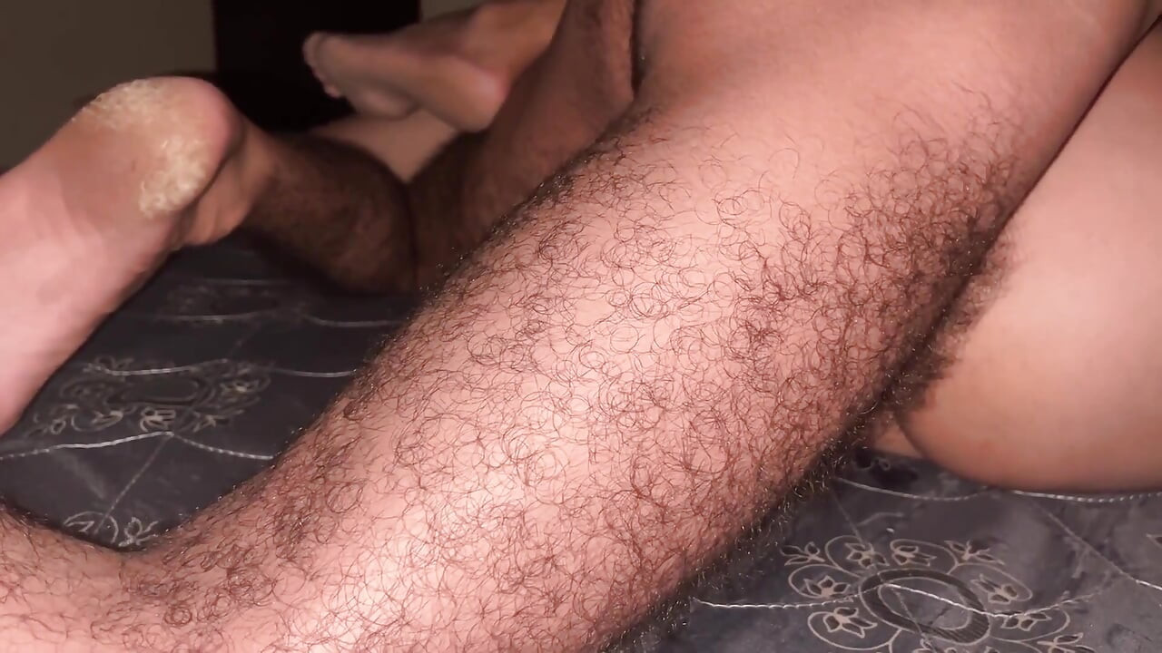 Desi Big Ass Horny Bhabhi Agrees to Have Sex with Her Young Neighbour