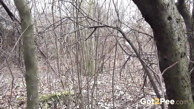 Standing Queen by Got 2 Pee where girls come to piss