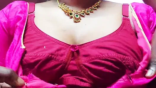 Hot and sexy aunty Apne bhatije ke sath Kiya sex big boobs