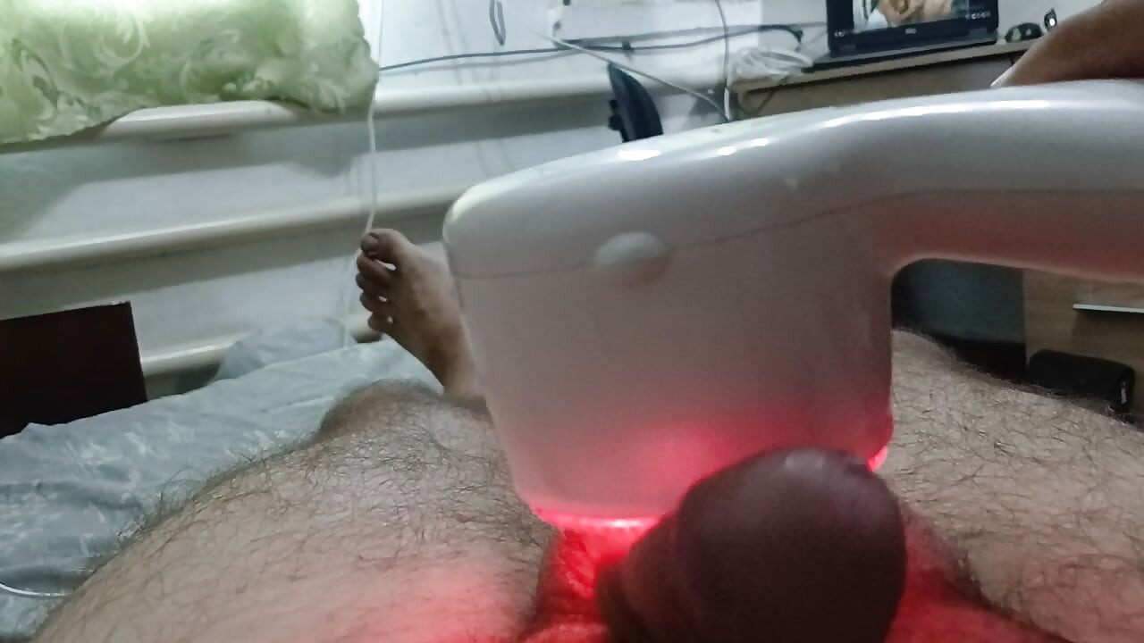 Penis wants to play!
