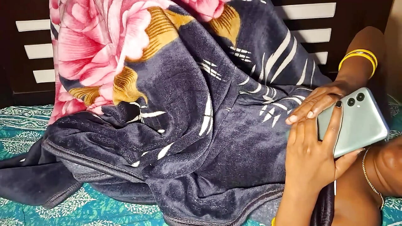 Indian Married Lady Seeks Service From Young Man