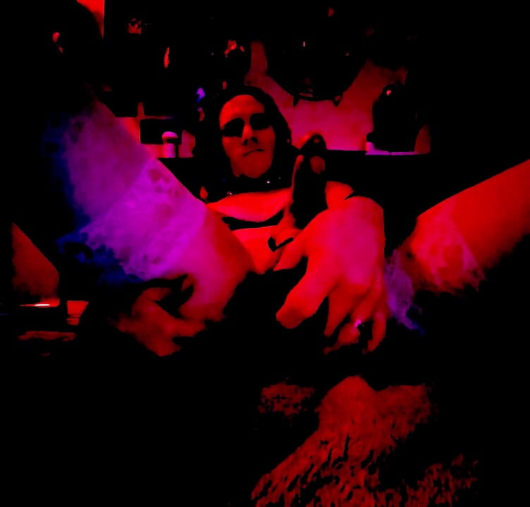 你准备好看到我为你射精了吗？玩玩具？