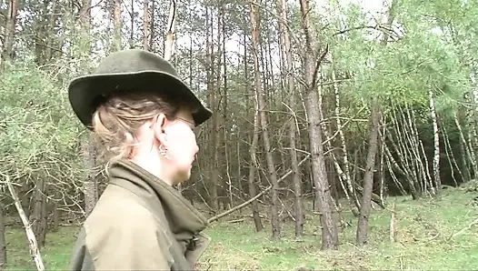 Ormandan vahşi seks hikayeleri!